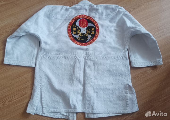 Костюм для занятий айкидо, тхеквондо, дзюдо