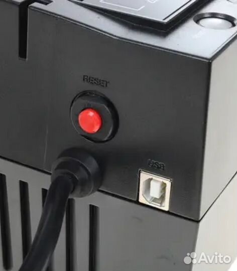 Источник бесперебойного питания CyberPower BS450E