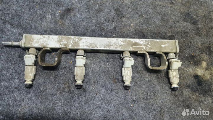 Форсунка топливная Ford Mondeo B4Y 2005