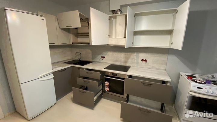 Кухонный гарнитур