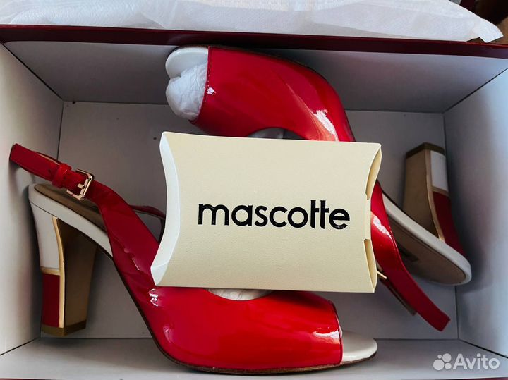 Босоножки Mascotte