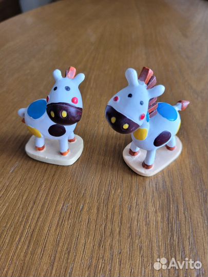 Статуэтки керамика лошадки