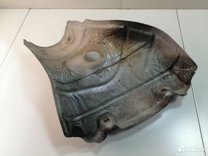 Тепловой экран коллектора Ford Focus CB4 aoda 2010