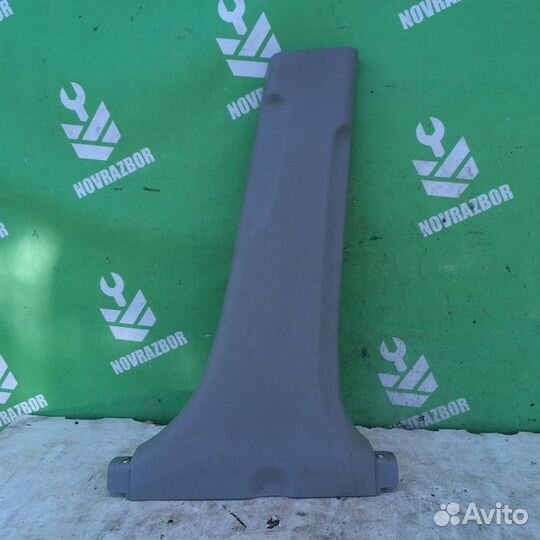 Обшивка стойки Киа Серато