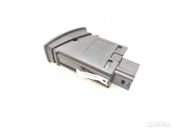 Кнопка аварийной сигнализации Bmw 1-Series F20