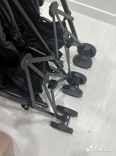 Коляска-трость прогулочная для двойни indigo duet