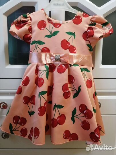 Платье на девочку 98 размер
