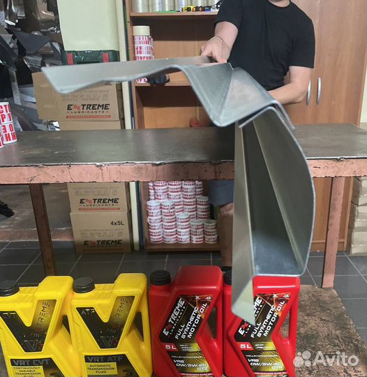 Порог верхний левый Volkswagen Golf V, Jetta V, Go