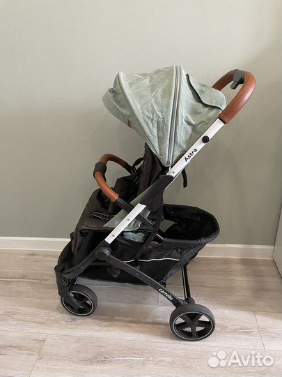 Прогулочная коляска carrello astra