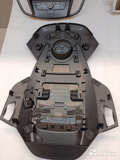 Головное устройство ford kyga