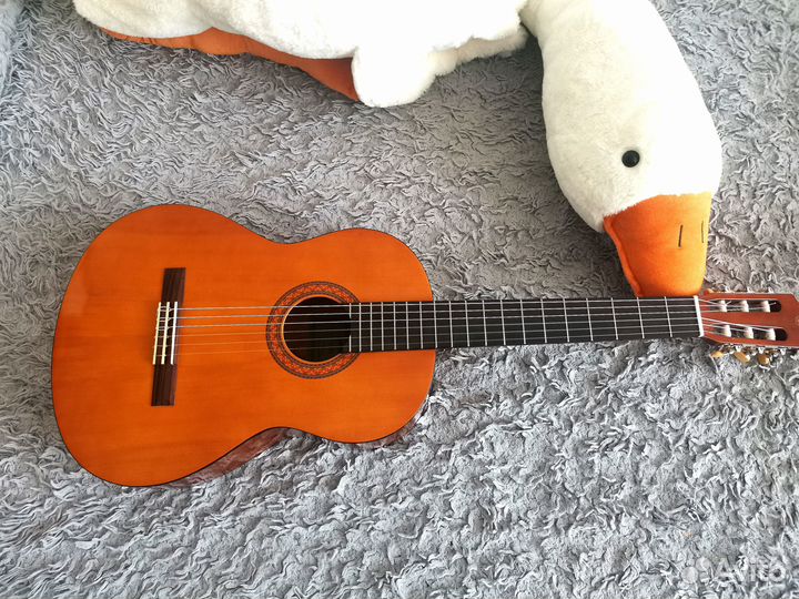 Гитара yamaha C40