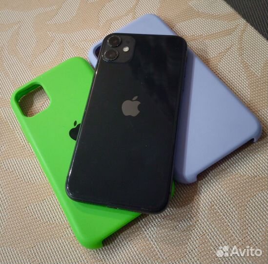 iPhone 11, 64 ГБ