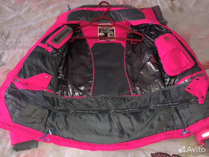 Горнолыжная куртка и штаны