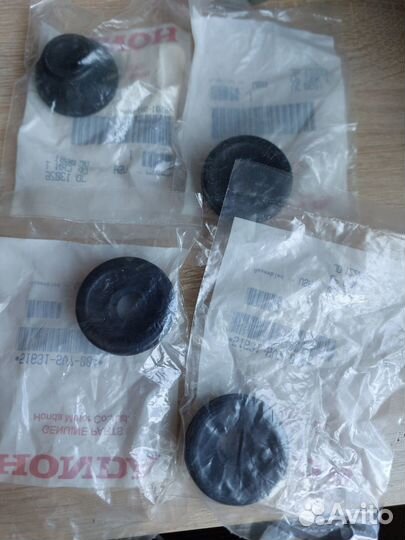 Втулка амортизатора 51631-SV7-004 honda