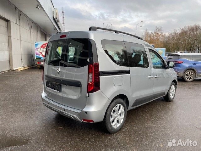 Renault Express 1.6 МТ, 2022, 15 км