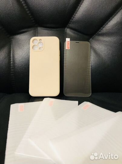 Чехол на iPhone 12 pro+4 стекла