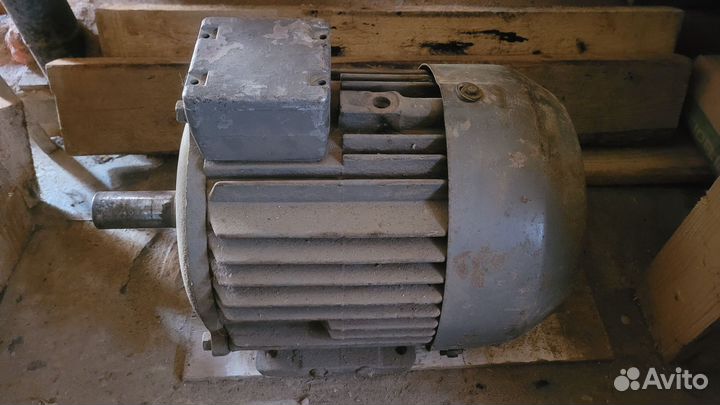 Электродвигатель 380 7.5 кв