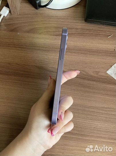 iPhone 12, 64 ГБ