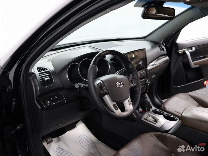 Kia Sorento 2.2 AT, 2010, 123 682 км