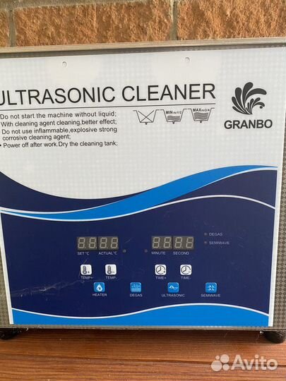 Ультразвуковая мойка для виниловых пластинок