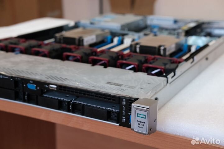 Сервер HP 8SFF DL360 Gen9 Xeon E5-2680v4