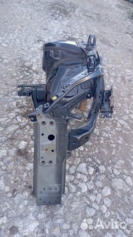 Передняя левая четверть Тойота Королла Е210