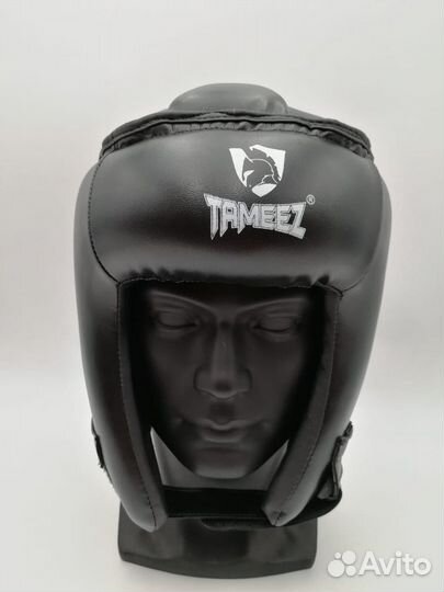 Шлем боксерский новый