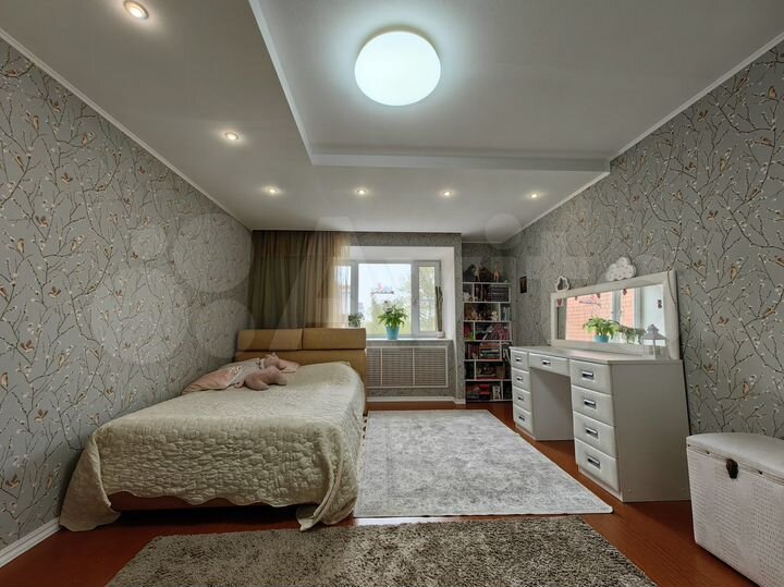 3-к. квартира, 81 м², 4/9 эт.