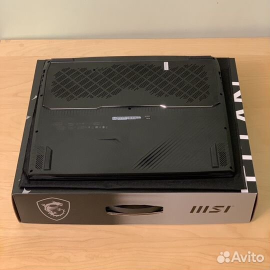 MSI GT77 i9-12900HX / RTX3080Ti / 3 Tb SSD