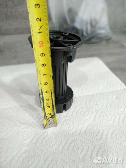 Пластиковые регулируемые опоры для мебели