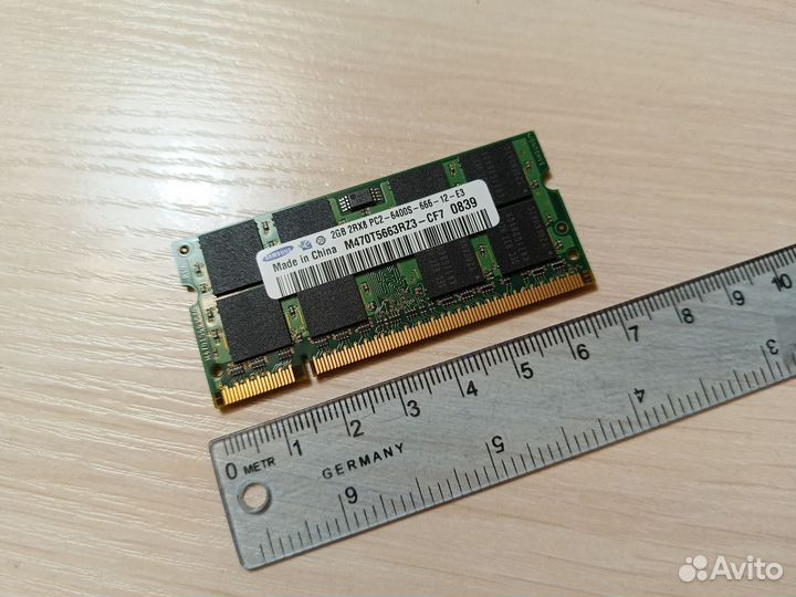 Оперативная память 1GB 2Rx8 PC2-5300S-555-12-E0