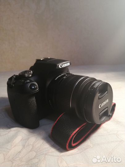 Canon EOS 2000D зеркальный фотоаппарат