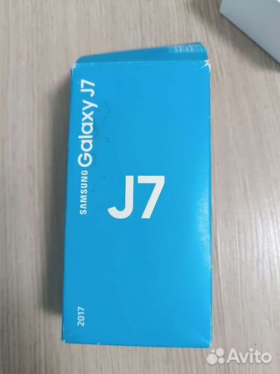 Samsung galaxy j7