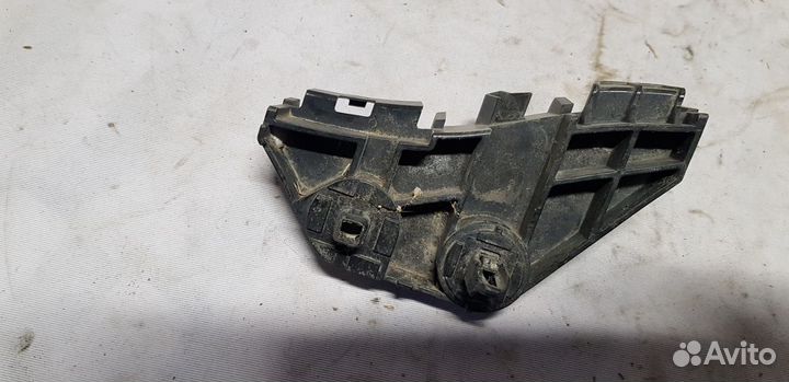 Toyota Corolla 150 Крепления Бампера Задние Левое