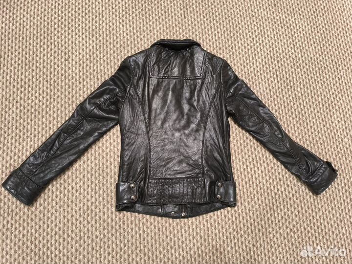 Куртка кожаная, женская. 42 (S) (Лайковая кожа)