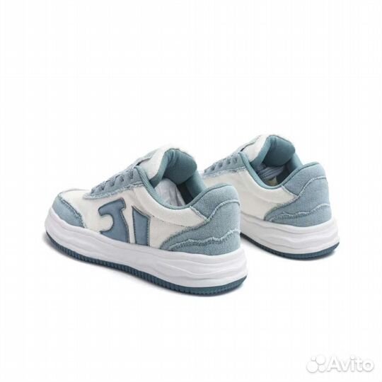 Кроссовки jifffly