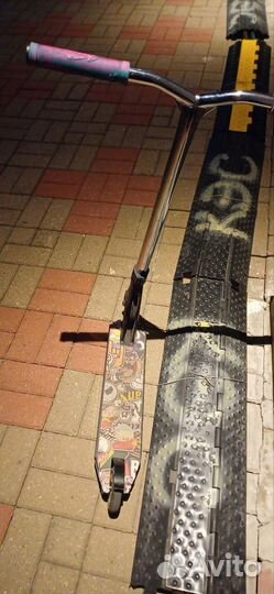 Трюковой самокат