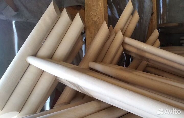 Черенки для копки траншеи. Швабра