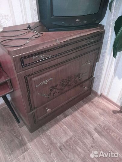 Спальный гарнитур