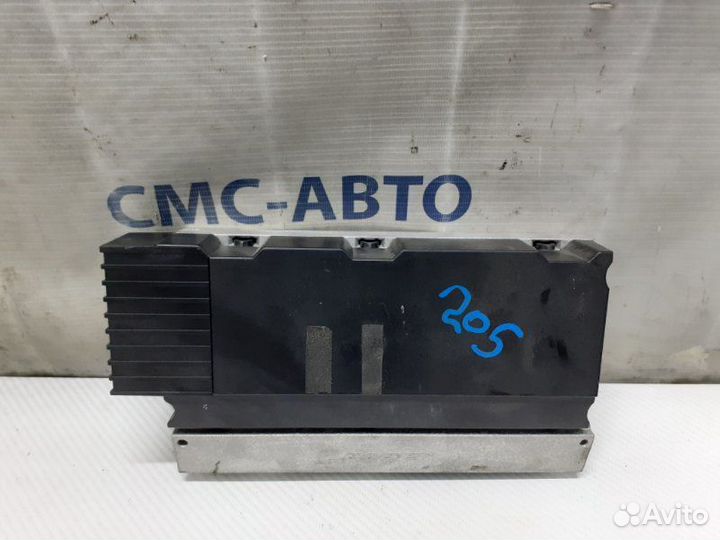 Усилитель акустический Audi Allroad C6 3.2