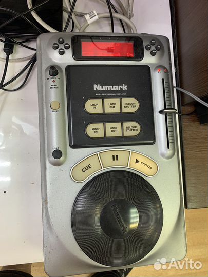 Numark axis 4 professional cd player