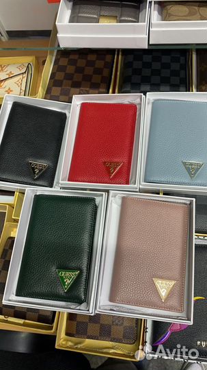 Обложка на паспорт guess