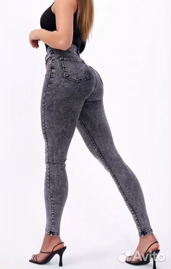 Джинсы женские