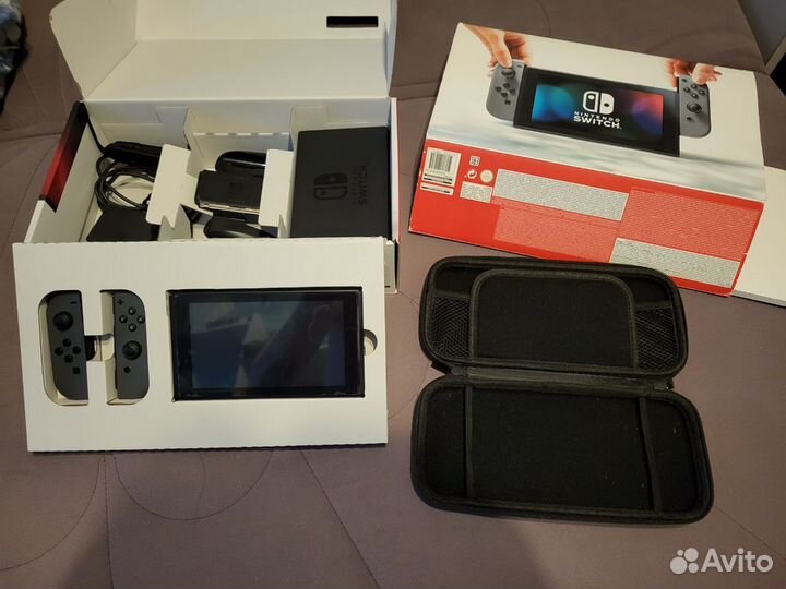 Nintendo switch чипированая hwfly + чехол + SD