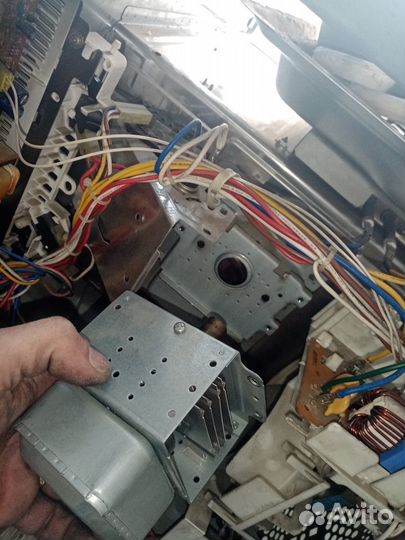 Ремонт стиральных машин, электропечей, водонагрева