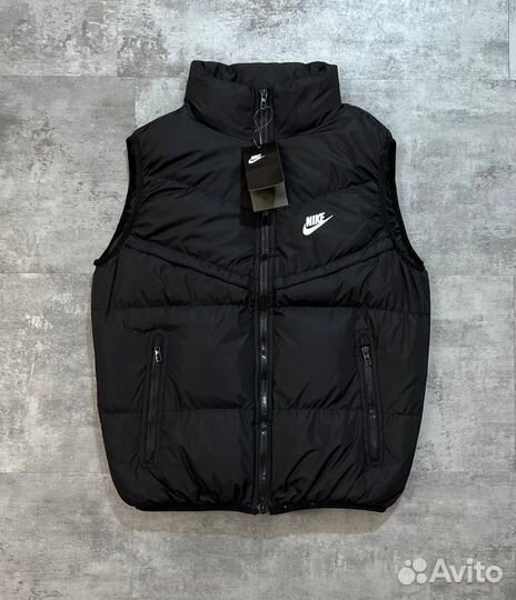 Жилетка Nike storm fit