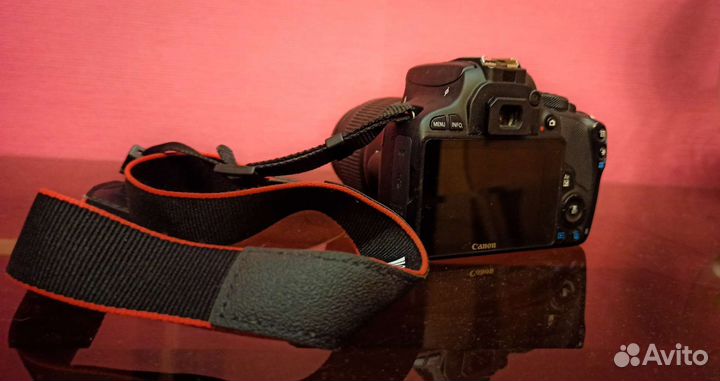 Фотоаппарат Canon EOS 100D Kit EF-S 18-55mm