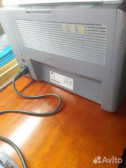 Цветной лазерный принтер Samsung CLP-300