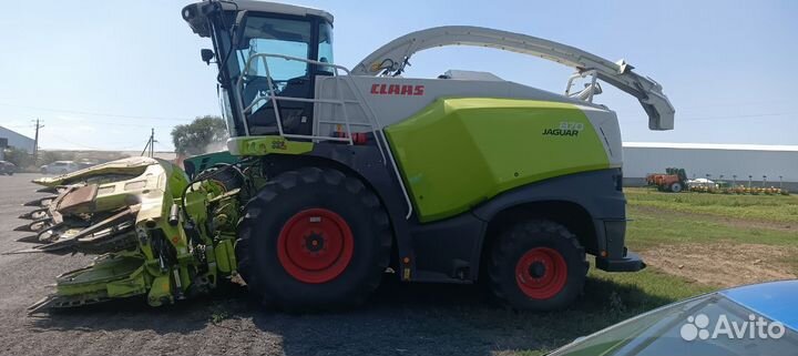 Комбайн Claas Jaguar Green Eye, 2022