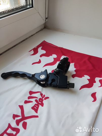 Откидные рычаги сцепления и тормоза на питбайк